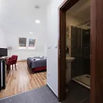 بيت ضيافة Sessler ***