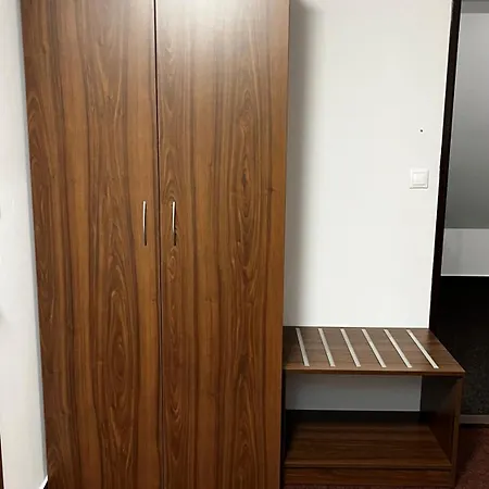 Sessler *** 3* Trnava