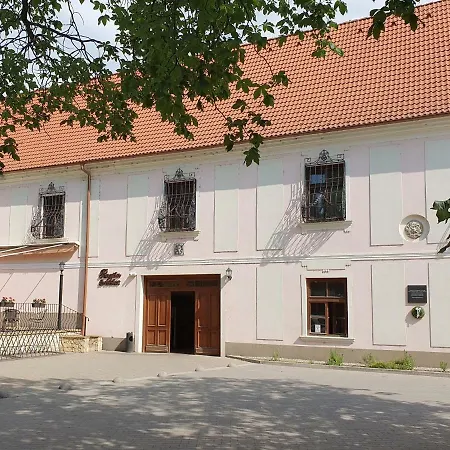 Penzion Sessler *** Trnava