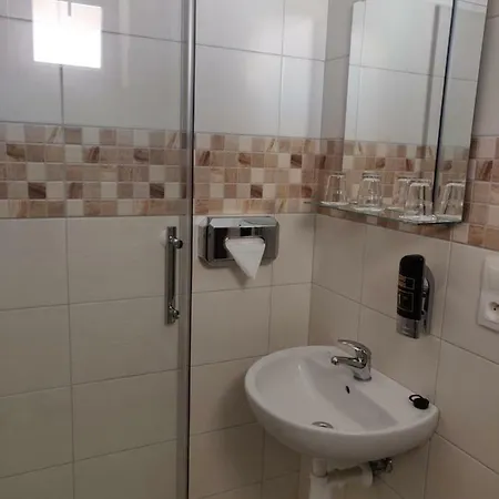 Sessler *** Casa de hóspedes Trnava